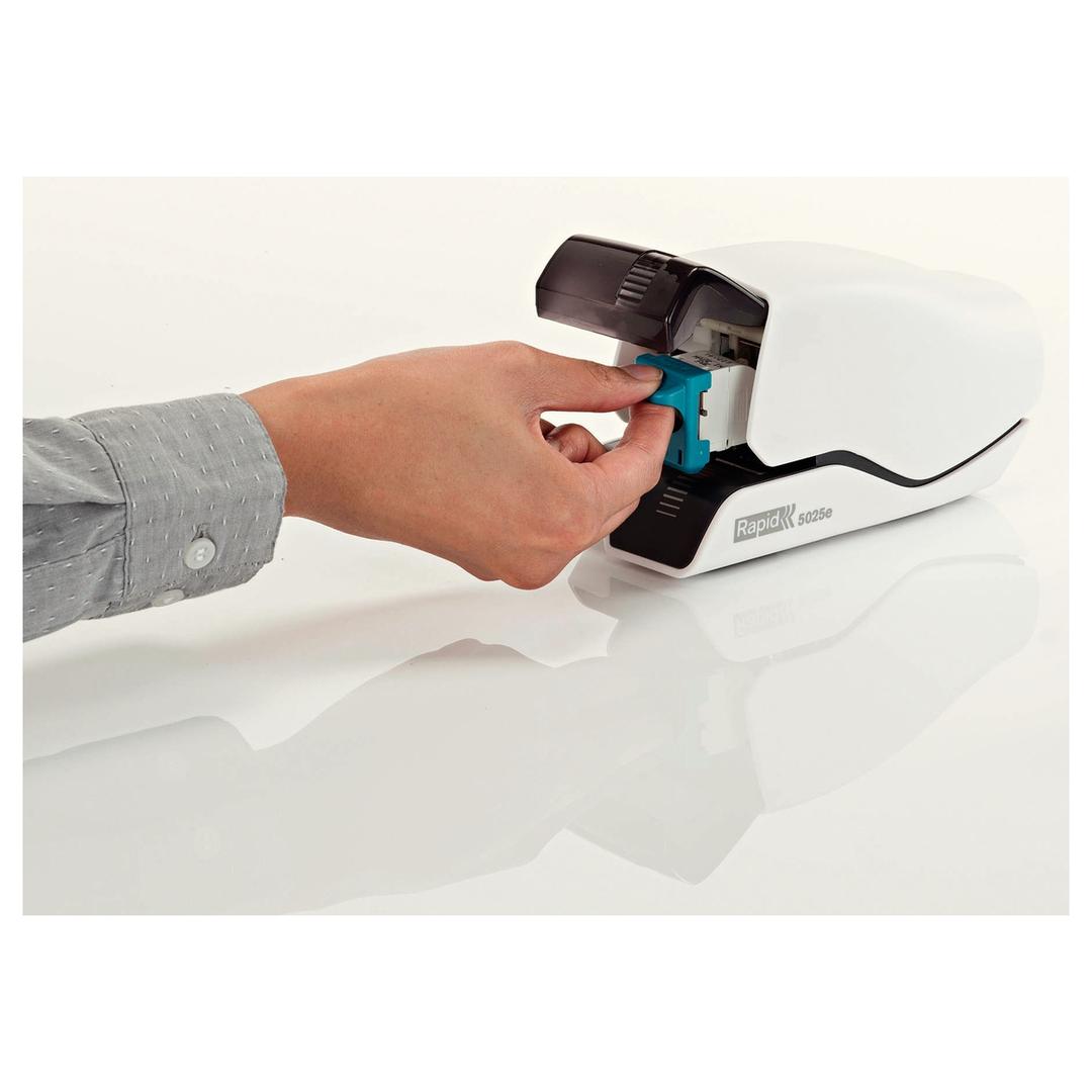 Agrafeuse électrique Supreme 5025 E RAPID — Changement cartouche d'agrafes