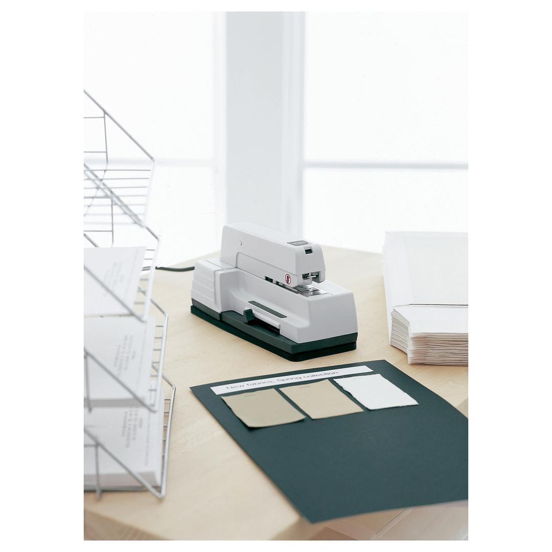 Agrafeuse électrique 90EC RAPID — Mise en situation