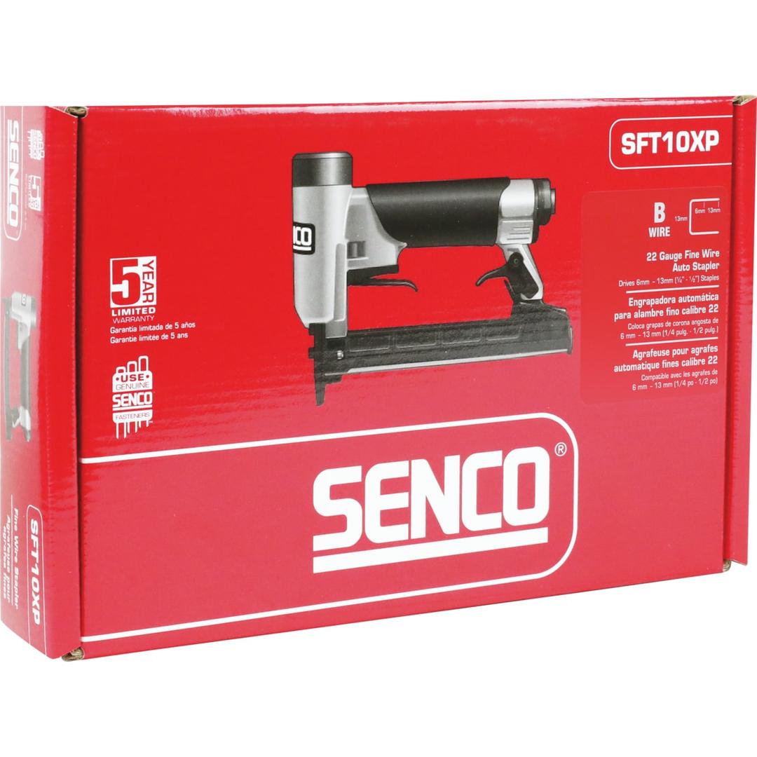 Agrafeuse pneumatique SFT10XP B SENCO — Agrafeuse SENCO SFT10XP B dans son carton rouge fermé, mention garantie 5 ans et visuel de l'outil