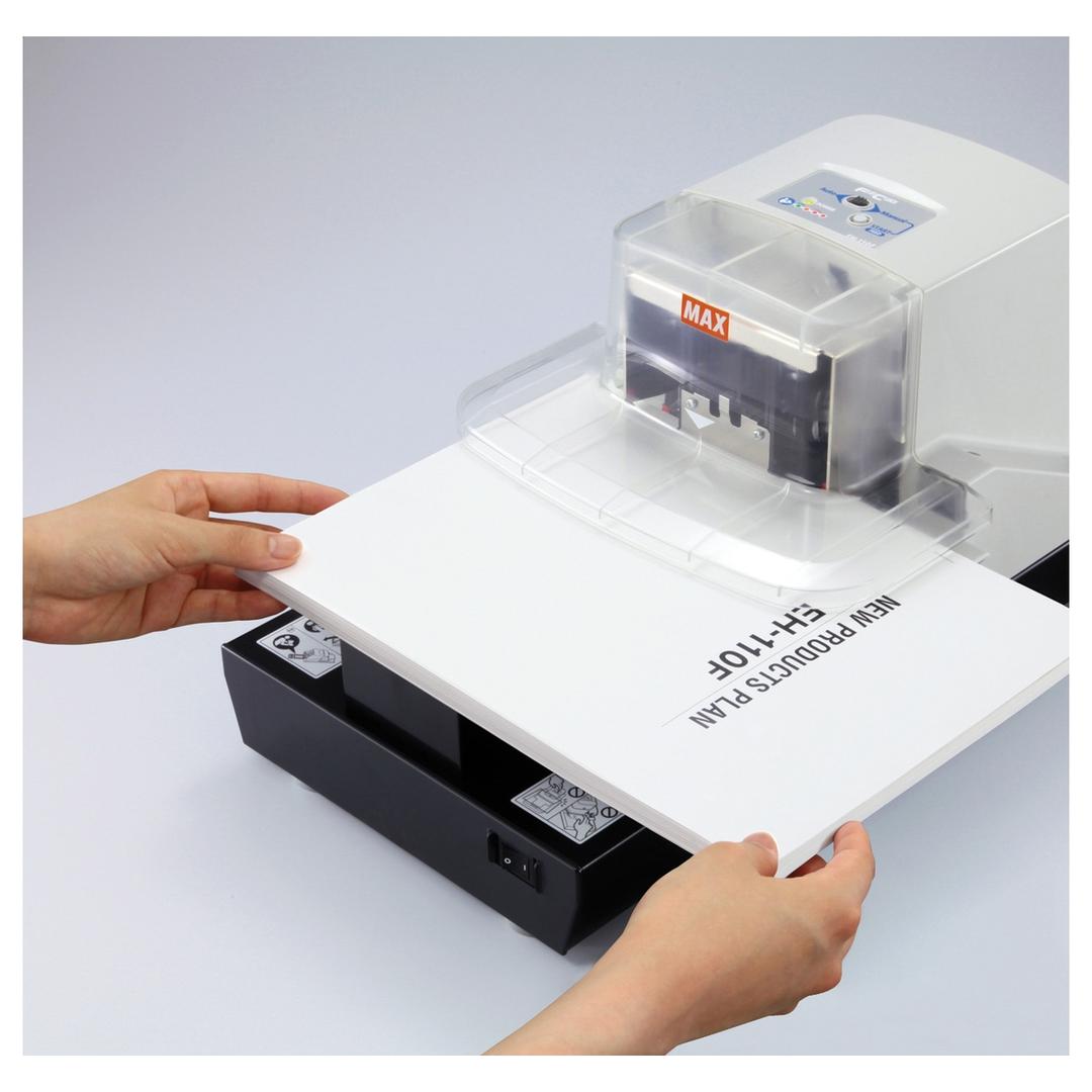Agrafeuse électrique EH-110F MAX — En fonctionnement