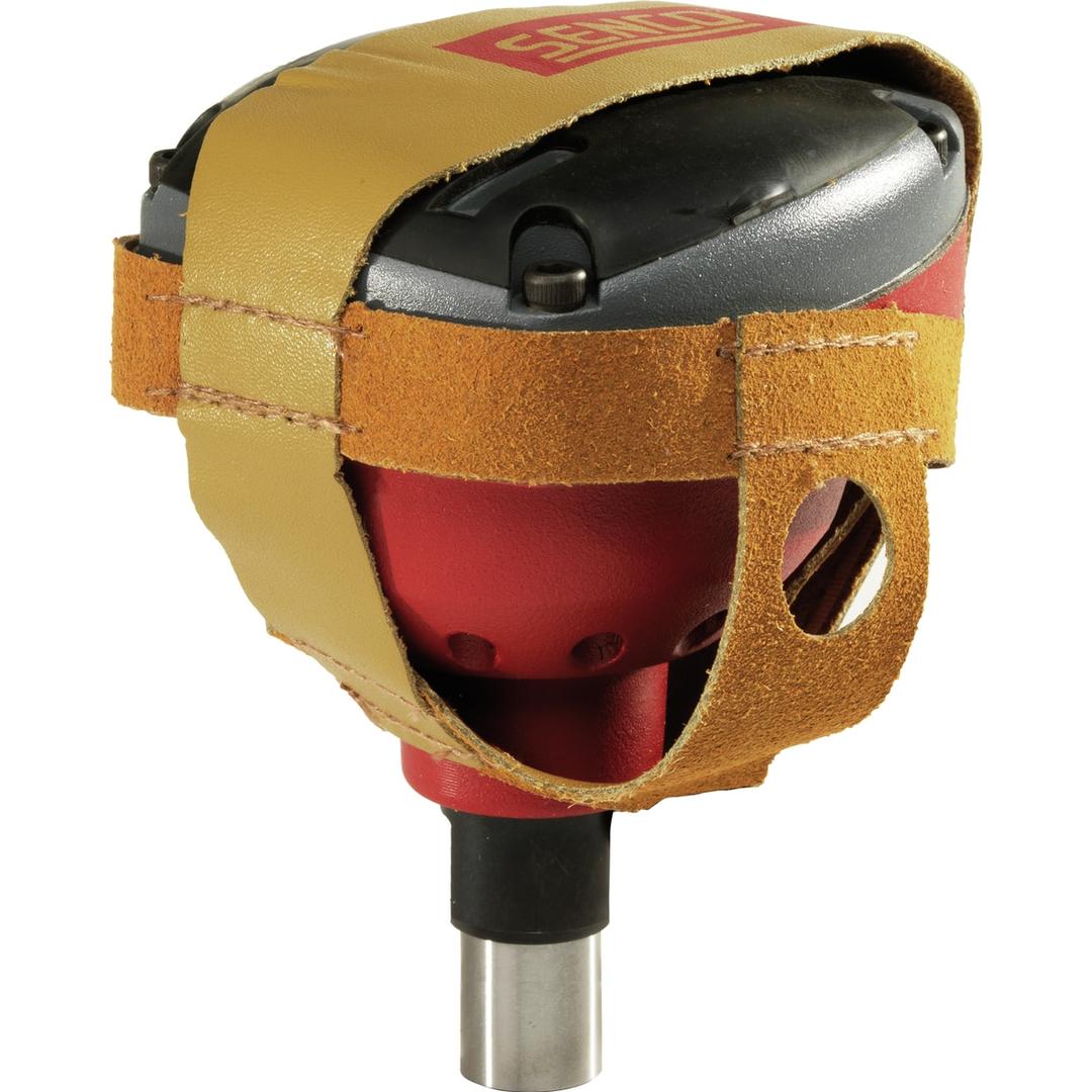 Cloueur pneumatique Palmnailer A20 pneumatique SENCO — Cloueur de paume SENCO A20 pneumatique gainé de son protège-outil en cuir beige, embout chromé