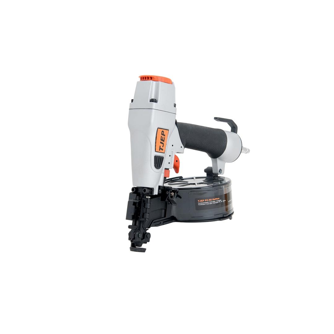 Cloueur pneumatique PC 50 cloueur rl Haften Joint Debout 15° coffret TJEP — Cloueur à rouleau TJEP PC-50 Haften de trois quarts arrière, couvercle ajouré du tambour vu du dessus et plaque TJEP orange sur le carter aluminium