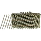 Clous en rouleau plats 16° lisses clair SD21APBH 2,1x50 mm SENCO — Rouleau de clous SENCO 2,1 x 50 mm à tige lisse, fils cuivre, de trois quarts sur fond blanc