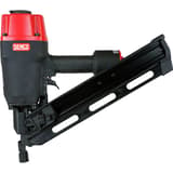 Cloueur pneumatique S900FN 90 mm 2,8-3,1 SENCO — Cloueur SENCO S900FN 55-90 mm de profil côté gauche, corps noir à capot rouge et magasin incliné ajouré