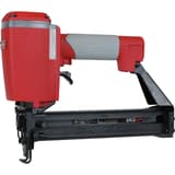 Agrafeuse pneumatique SKS XP M12-17 SENCO — Agrafeuse SENCO SKS XP M12-17 pour agrafes M, de profil côté gauche, gâchette noire et long magasin