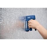 Agrafeuse-cloueuse manuelle RPC7, bleu RAPID TOOLS — Rapid Agrafeuse/cloueuse RPC7, bleu, en situation 13