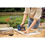 Agrafeuse-cloueuse manuelle RPC4, bleu RAPID TOOLS — Rapid Agrafeuse/cloueuse RPC4, bleu, en situation 10